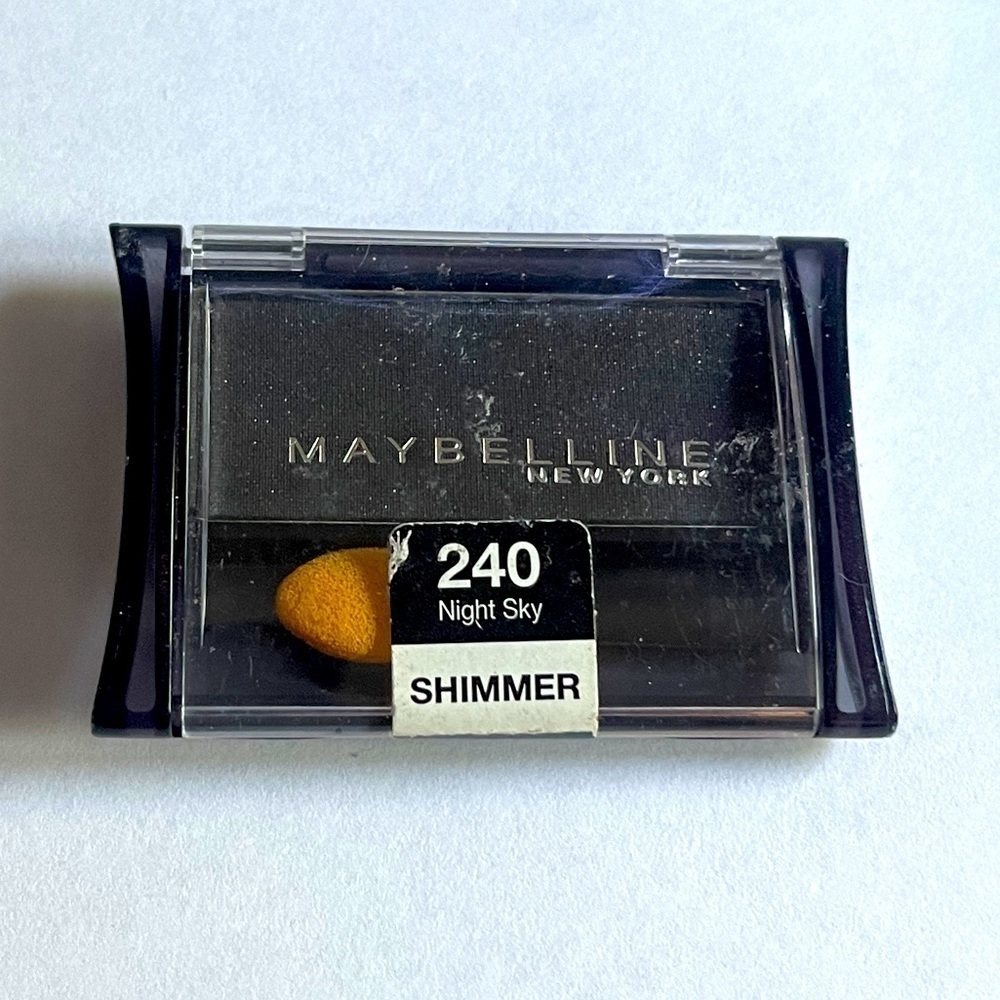 Maybelline Expert Wear Eyeshadow in NiGHTSKY #240/240S